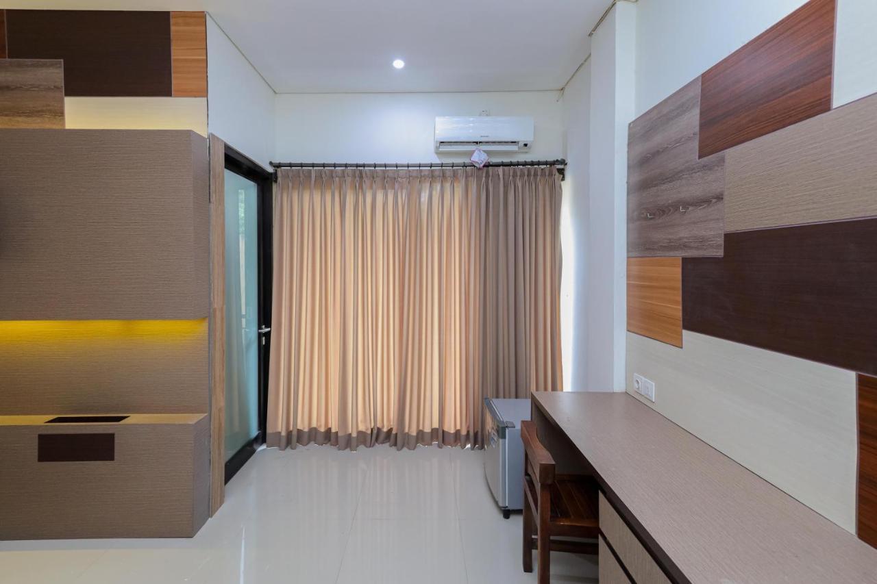 Urbanview Hotel Wg Jimbaran Bali Ungasan Zewnętrze zdjęcie